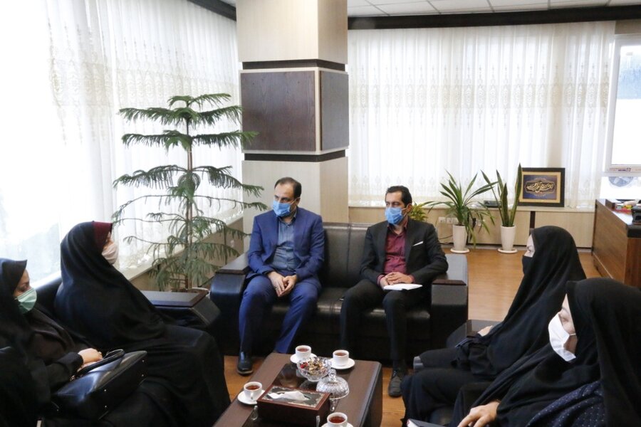 نشست مدیرکل بهزیستی گلستان با مدیرکل دفتر اموربانوان و خانواده استان