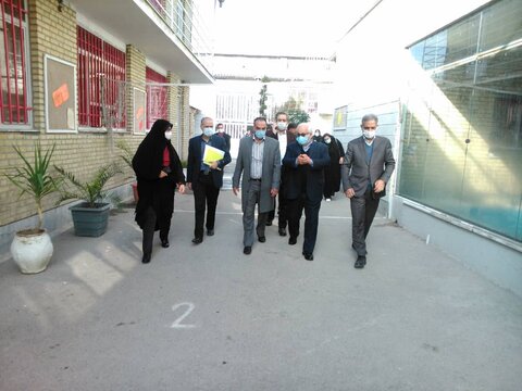 بازدید مدیرکل پیشگیری و درمان اعتیاد سازمان بهزیستی کشور از مرکز جامع درمان اعتیاد در مشهد