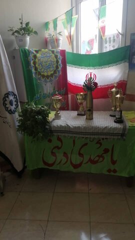 افتتاح نمایشگاه کتاب و دستاوردهای انقلاب اسلامی