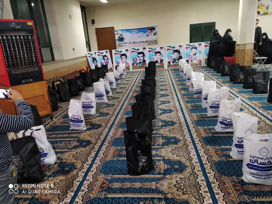 برگزاری مراسم یادواره شهیدان امام پناهی به مناسبت ایام الله دهه مبارک فجر در فومن