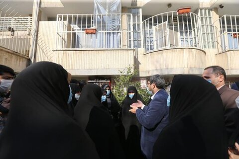بازدید فراکسیون زنان مجلس شورای اسلامی از مرکز سالمندان کمال به مناسبت روز زن