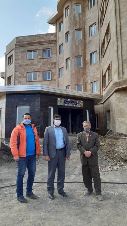 محمود آباد ׀ بازدید رئیس بهزیستی شهرستان محمودآباد از پروژه درحال ساخت ویژه سالمندان