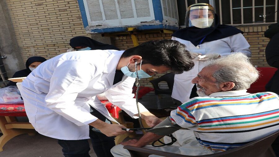 آغاز واکسیناسیون سالمندان در مراکز بهزیستی کرمان 