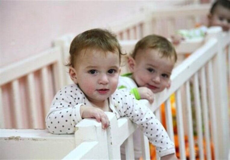 یک هزار و ۲۹۳ درخواست در انتظار فرزندخواندگی از بهزیستی تهران