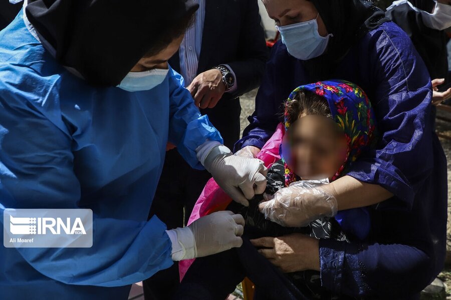 دررسانه|مرحله دوم واکسیناسیون سالمندان خرمشهر انجام شد