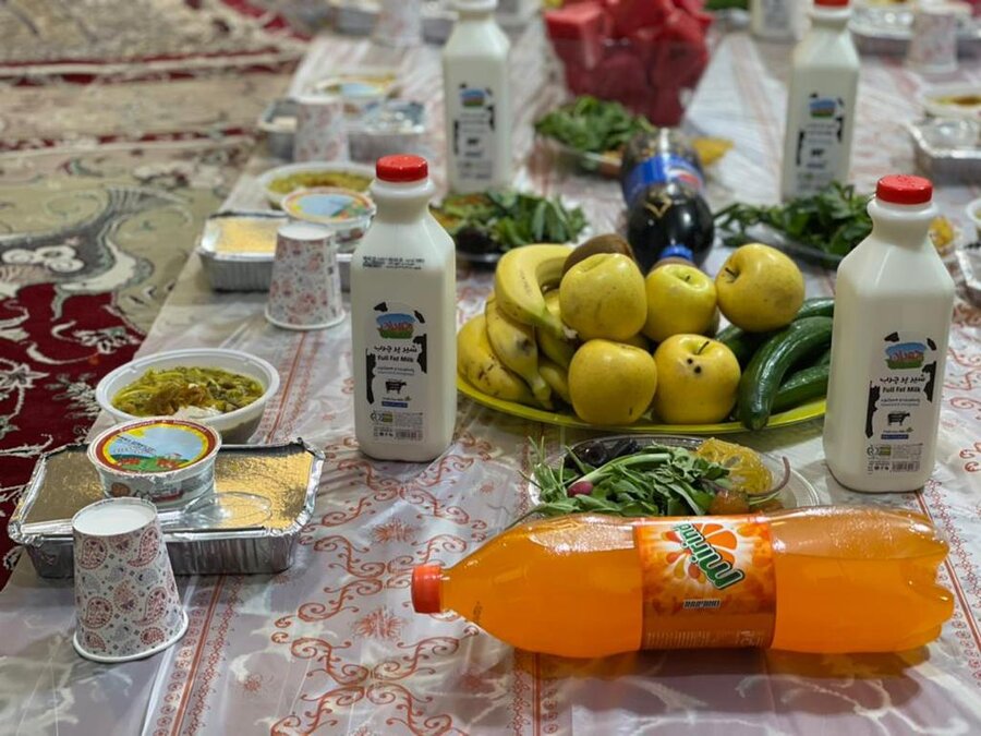 برگزاري مراسم ویژه ماه رمضان و برپايي سفره افطار در مراكز اقامتي