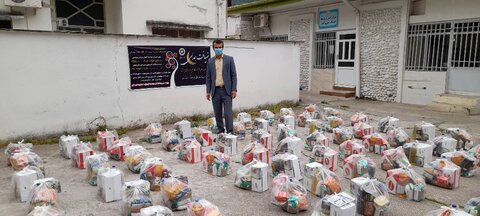 بهشهر ׀ توزیع ۲۵۰ بسته سبد معیشتی بین مددجو یان بهزیستی شهرستان بهشهر در ماه مبارک رمضان