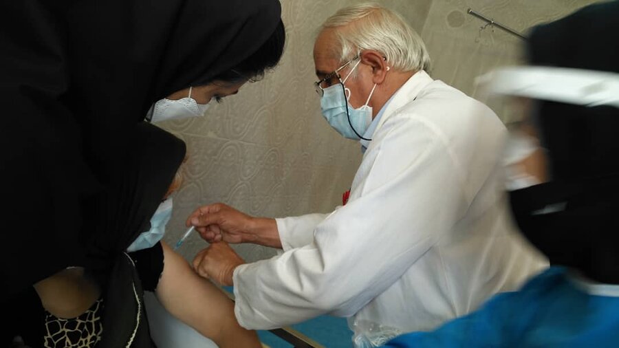 گزارش تصویری| آغاز واکسیناسیون مراکز نگهداری تحت نظارت بهزیستی استان چهارمحال و بختیاری