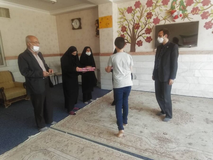بازدید مدیر کل بهزیستی استان قم از مرکز حضرت حمزه (ع) و تقدیر از توجه مسولین مرکز به امور فرهنگی و مذهبی