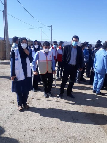 گزارش تصویری از حضور مدیرکل بهزیستی خراسان شمالی در مناطق زلزله زده