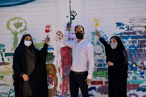 گزارش تصویری|نقاشی دیواری کودکان اتیسم در آبادان