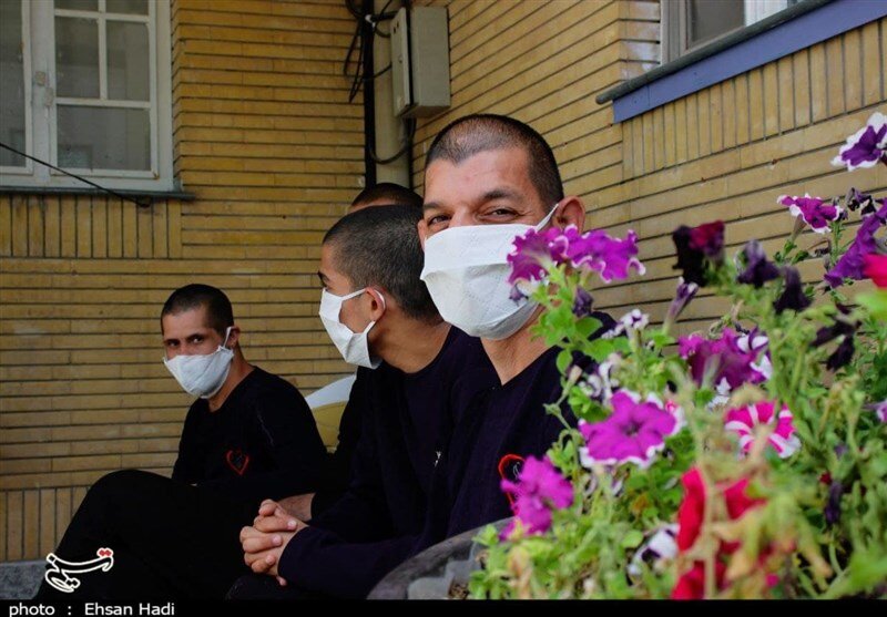 گزارش تصویری|واکسیناسیون معلولان ذهنی آسایشگاه شهید بهشتی مشهد به روایت تصاویر