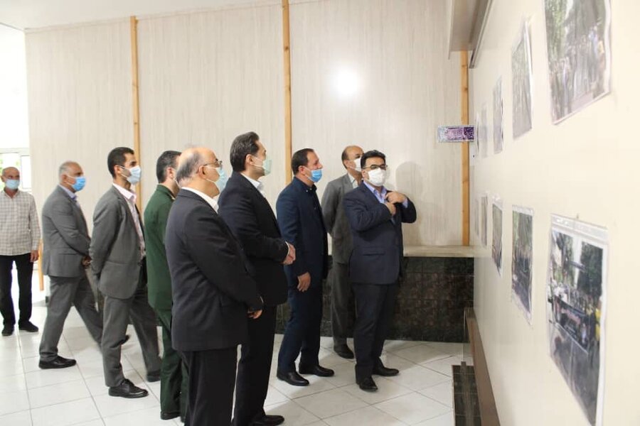 برگزاری نمایشگاه عکس همزمان با سالروز ارتحال حضرت امام خمینی (ره) و قیام ١۵ خرداد در شهرستان فومن