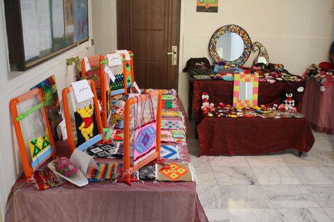 گزارش تصویری| بازدید مدیرکل بهزیستی استان البرز از نمایشگاه صنایع و هنرهای دستی فرزندان بهزیستی