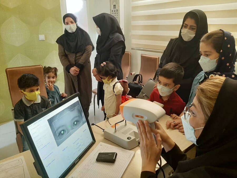 گزارش تصویری از افتتاح برنامه پیشگیری از تنبلی چشم