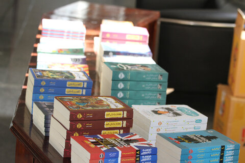 نمایشگاه کتاب در ستاد بهزیستی استان تهران دایر شد