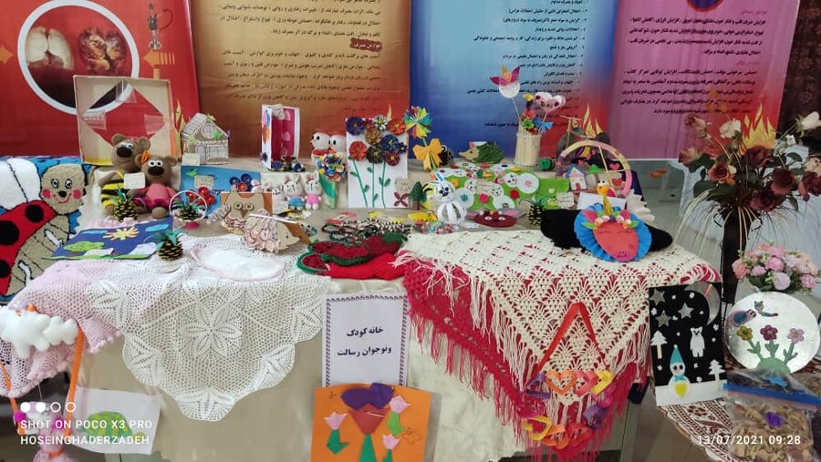 اردستان| برگزاری نمایشگاه صنایع دستی 
