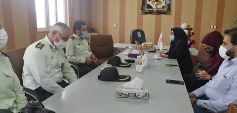 ورامین| گزارش تصویری| حضور مسئولان نیروی انتظامی و مراکز غیردولتی در ستاد بهزیستی شهرستان