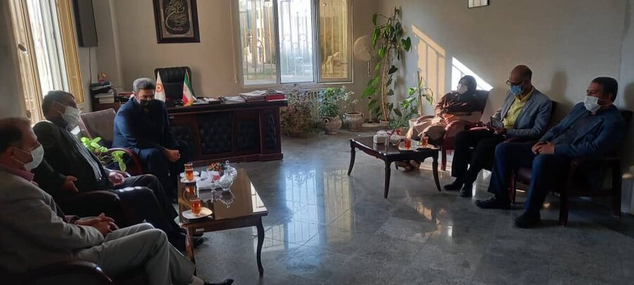 فیروزکوه|دیدار فرماندار از ستاد بهزیستی شهرستان