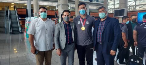 استقبال مدیران سازمان بهزیستی از مدال آوران جودو در پارا المپیک توکیو