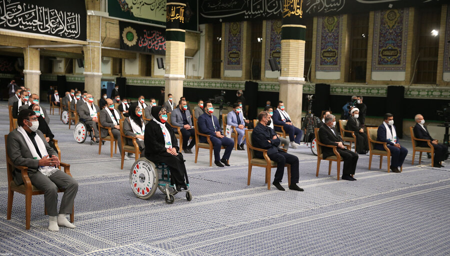 دیدار رهبر انقلاب اسلامی با مدال‌آوران ایران در رقابت‌های المپیک و پارالمپیک توکیو