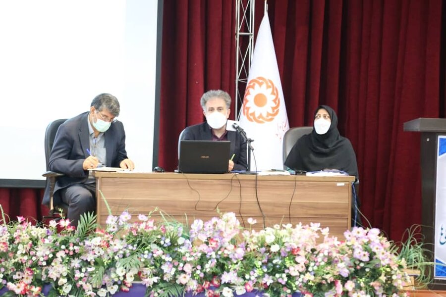 نخستین جلسه آموزشی دستور العمل های تامین مسکن منطقه شرق استان مازندران برگزار شد