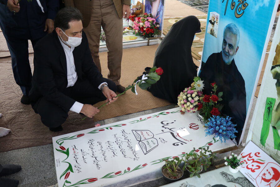 تجدید میثاق با آرمانهای شهدای انقلاب اسلامی به مناسبت گرامیداشت هفته دفاع مقدس