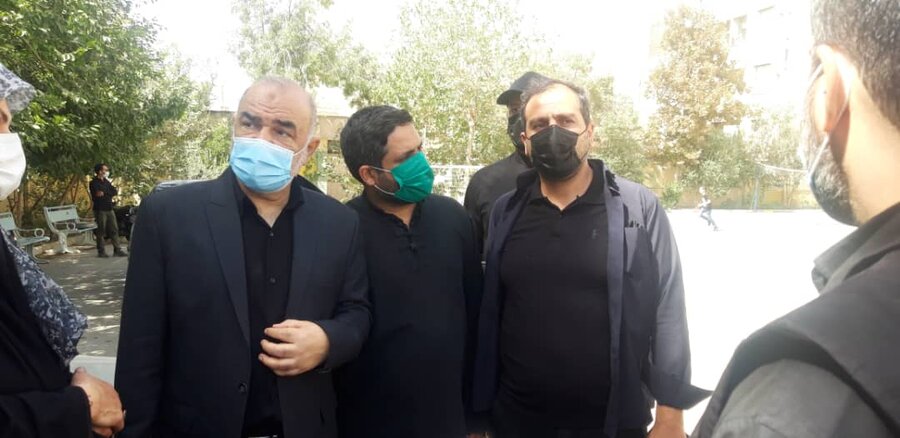 بازدید سرزده فرمانده سپاه پاسداران از موسسه حافظان و مرکز کودکان کار و خیابان یاسر