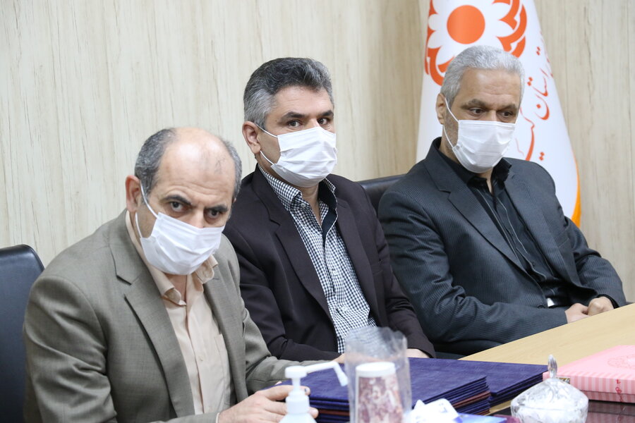 تقدیر از مدافعان سلامت مراکز شبانه روزی بهزیستی گیلان در هفته دفاع مقدس تقدیر از مدافعان سلامت مراکز شبانه روزی بهزیستی گیلان در هفته دفاع مقدس