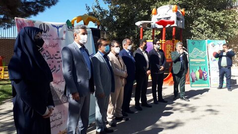 برگزاری جشن هفته ملی کودک در دو مرکز کودکان بهزیستی در مشهد