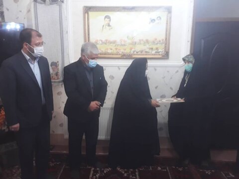 گزارش تصویری/ دیدار با خانواده شهید والامقام در شهرستان اهر
