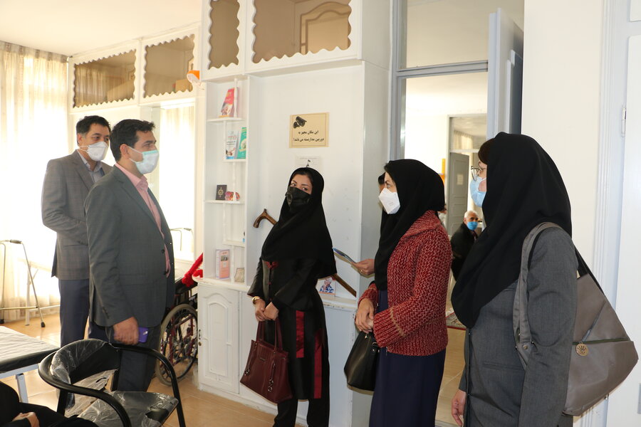 مدیر کل بهزیستی استان با حضور در مرکز محسنین ضمن قدردانی از پرسنل از این مرکز بازدید بعمل آورد