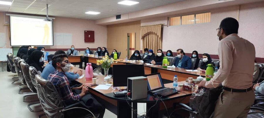  تویسرکان|کارگاه آموزشی برنامه توانبخشی مبتنی بر جامعه (CBR)