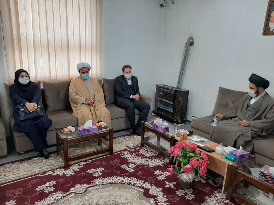 دیدارمدیر کل بهزیستی گیلان با امام جمعه شهرستان شفت دیدارمدیر کل بهزیستی گیلان با امام جمعه شهرستان شفت