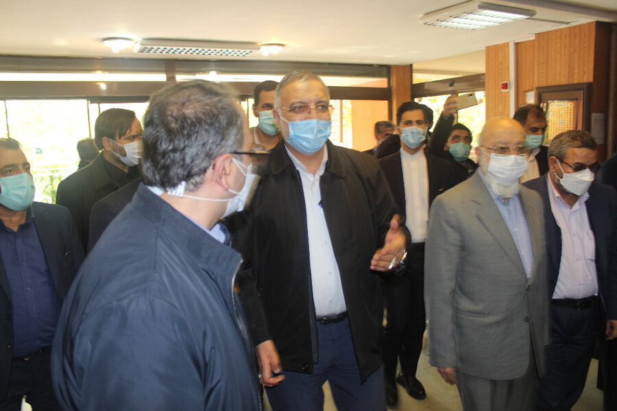 بازدید شهردار و رئیس شورای اسلامی شهر تهران از شیرخوارگاه آمنه