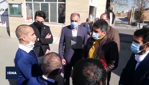 ببینیم| حضور جواد فروغی قهرمان المپیک، در یک آسایشگاه معلولان ذهنی بهزیستی در مشهد