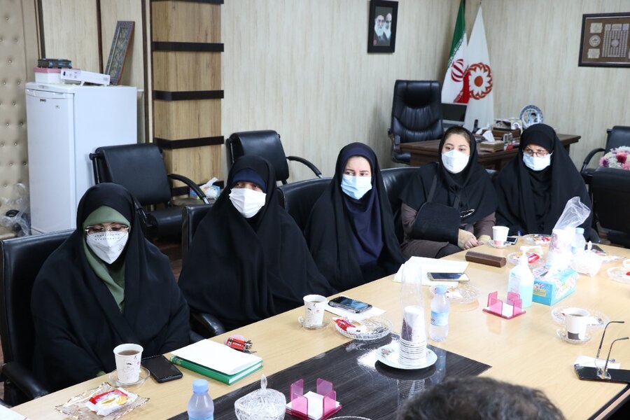 نشست مشترک اعضای شورای بسیج و شورای فرهنگی در خصوص برنامه های هفته بسیج