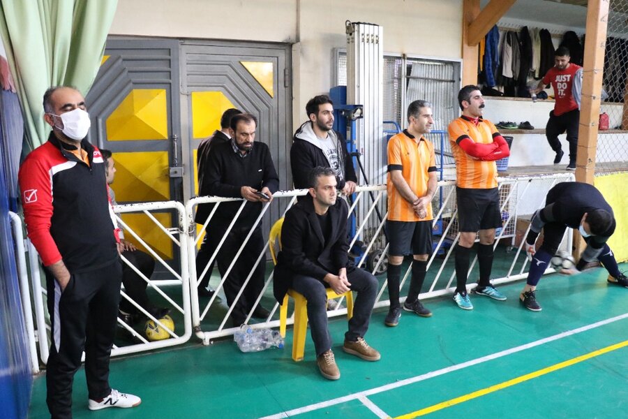 برگزاری مسابقه دوستانه  فوتسال بین کارکنان اداره کل بهزیستی و محیط زیست استان گیلان