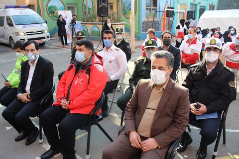 با حضور مدیر کل بهزیستی استان البرز  مانور سراسری زلزله و ایمنی در البرز برگزار شد