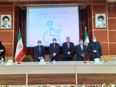 گزارش تصویری | مراسم تجلیل از ۲۸ دانش آموز و دانشجوی معلول نخبه استان قزوین