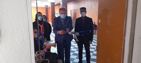 نمایشگاه نقاشی افراد دارای معلولیت  با حضور مدیرکل بهزیستی استان زنجان افتتاح شد