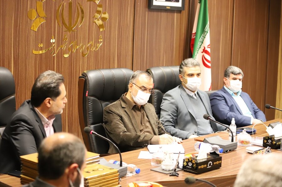 نشست مدیرکل بهزیستی استان گیلان با رئیس و اعضای شورای شهر رشت