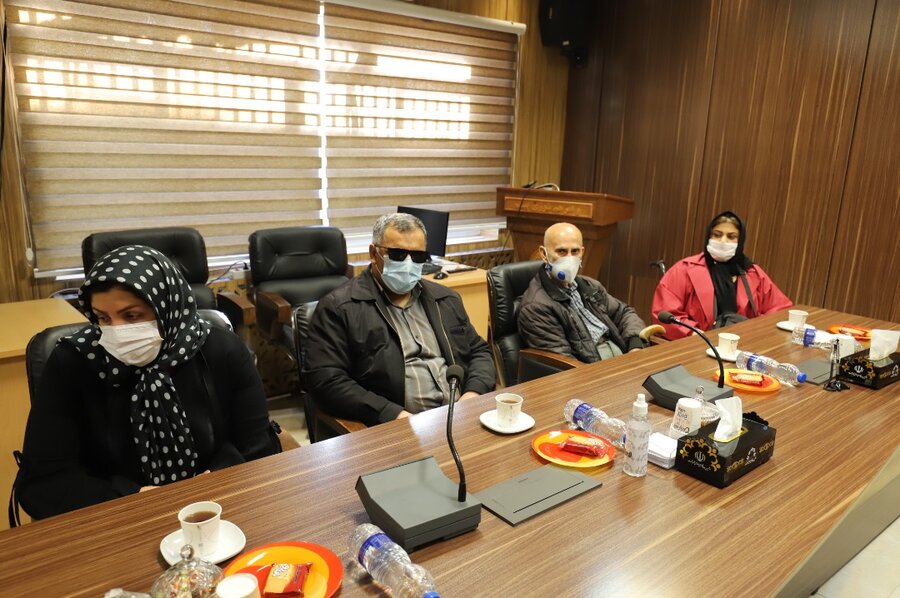 نشست مدیرکل بهزیستی استان گیلان با رئیس و اعضای شورای شهر رشت