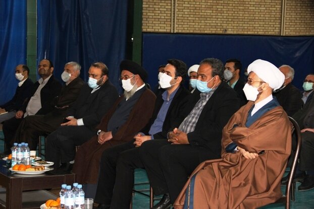 ۱۰۰ ویلچر اهدایی بنیاد ۱۵ خرداد تحویل بهزیستی شد