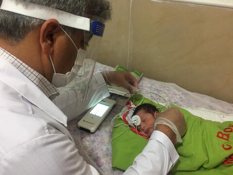 گزارش تصویری| اجرای طرح غربالگری شنوایی نوزادان توسط پایگاههای بهزیستی خوزستان
