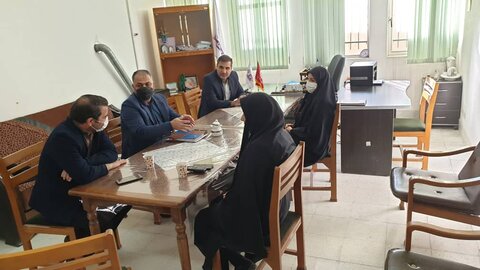 کهک| پیگیری تشکیل گروه های همیار زنان سرپرست خانوار در شهرستان کهک