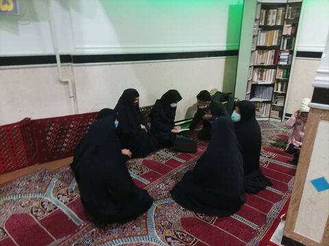 گزارش تصویری|میز خدمت بهزیستی استان با حضور مدیر کل در مسجد کوی ولیعصر