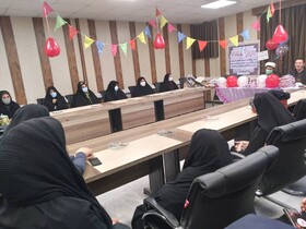اسد آباد | جشن ولادت حضرت فاطمه زهرا (س) و روز مادر و روز زن، دوره آموزشی خانواده مطهر ویژه زنان سرپرست خانوار