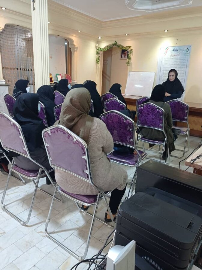 قرچک| برگزاری کارگاه آموزشی آگاه سازی زنان و دختران