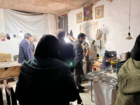 گزارش تصویری | دیدار معاون توانبخشی بهزیستی کشور با خانواده چند معلولی در مشهد
